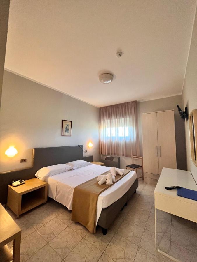 Hotel Letizia فولّونيكا المظهر الخارجي الصورة
