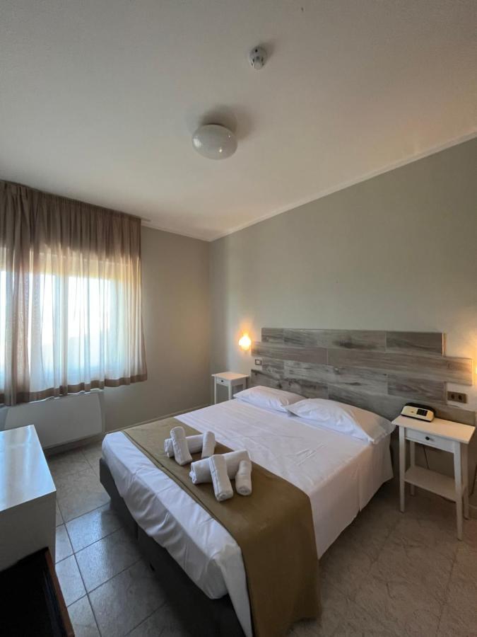 Hotel Letizia فولّونيكا المظهر الخارجي الصورة